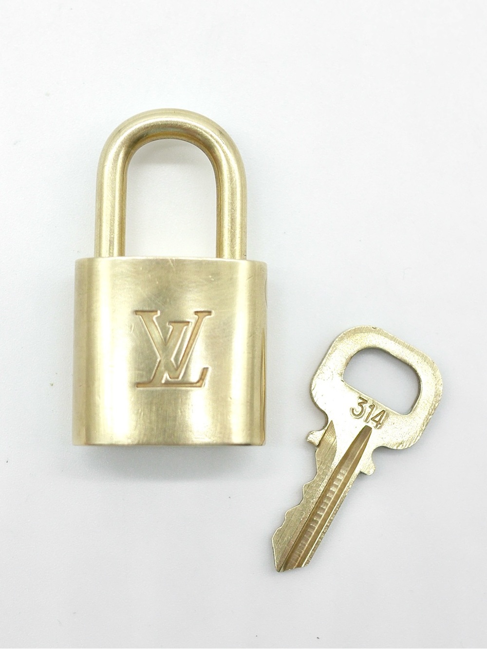🍓LV Lock and Key #314